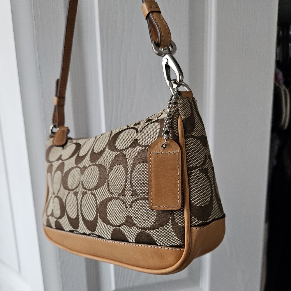 Vintage Coach  baguette